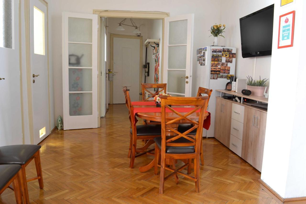 Paprika Apartment Grand Будапеща Екстериор снимка